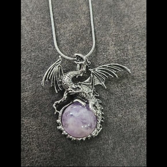 Amethyst Crystal Dragon Necklace - Picture 1 of 2